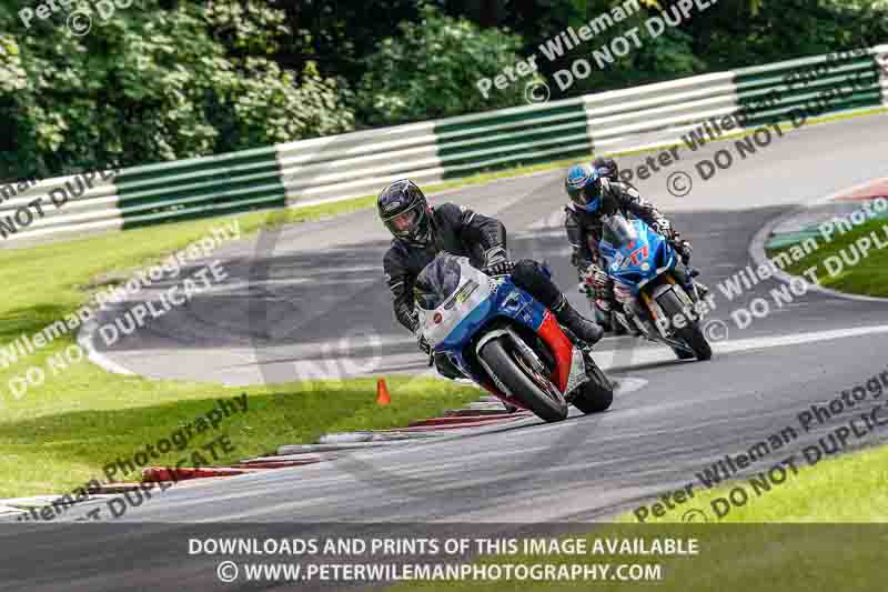 cadwell no limits trackday;cadwell park;cadwell park photographs;cadwell trackday photographs;enduro digital images;event digital images;eventdigitalimages;no limits trackdays;peter wileman photography;racing digital images;trackday digital images;trackday photos